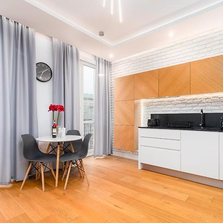 Piekna Apartament By Your Freedom Warszawa Exteriör bild